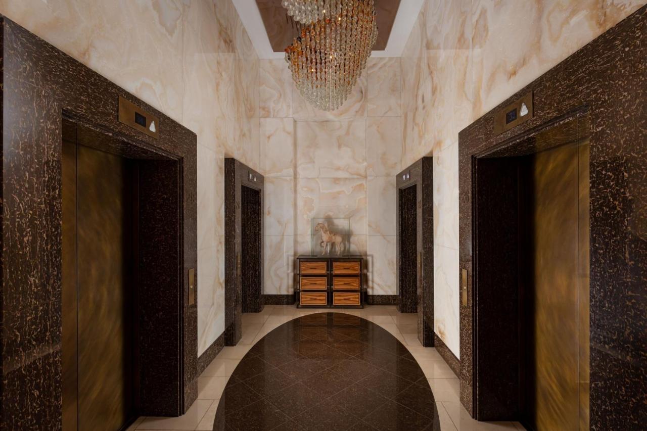 The Ritz-Carlton, Almaty Hotel Екстериор снимка